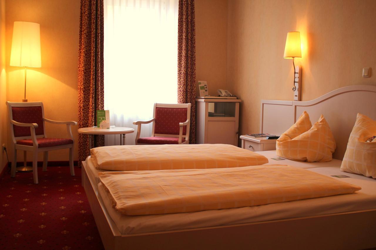 Bed & Breakfast Hotel Muellerhof Caputh Buitenkant foto