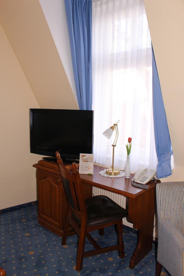 Bed & Breakfast Hotel Muellerhof Caputh Buitenkant foto