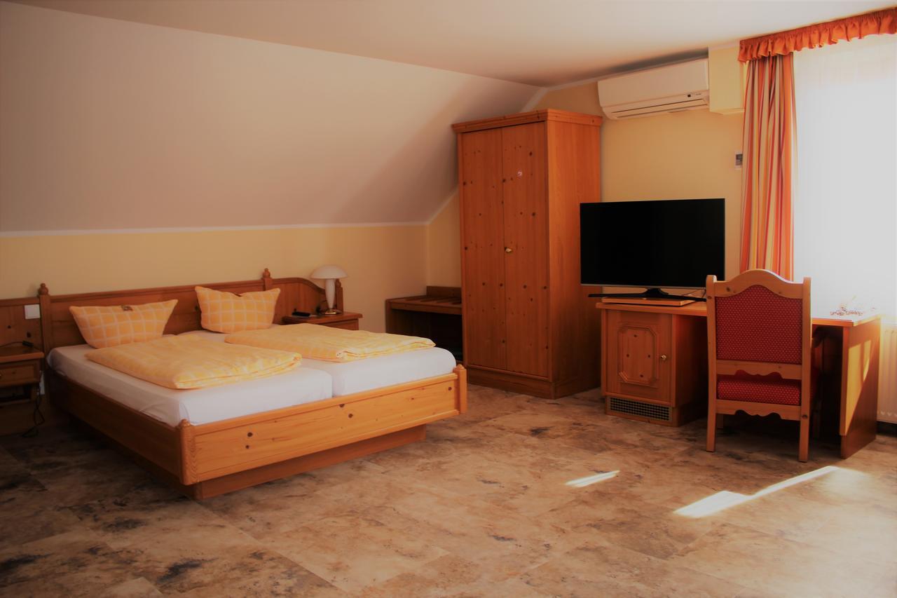 Bed & Breakfast Hotel Muellerhof Caputh Buitenkant foto